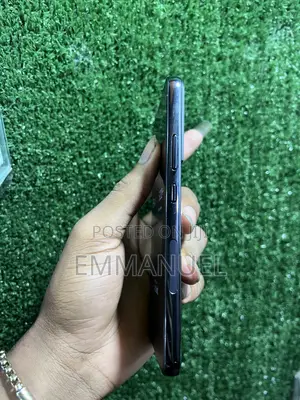 Samsung Galaxy S22+ 5G 128GB Black (UK Used)