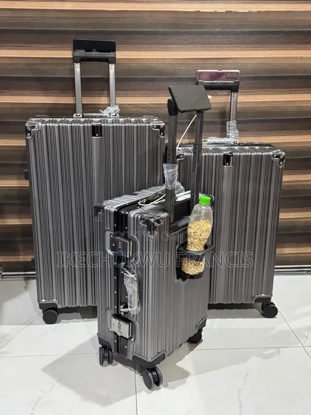 Polycarbonate Aluminium Luggage Set of 3 (Brand New) - 1