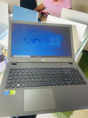Acer Aspire 15 Laptop - Core i5, 8GB RAM, 1TB HDD