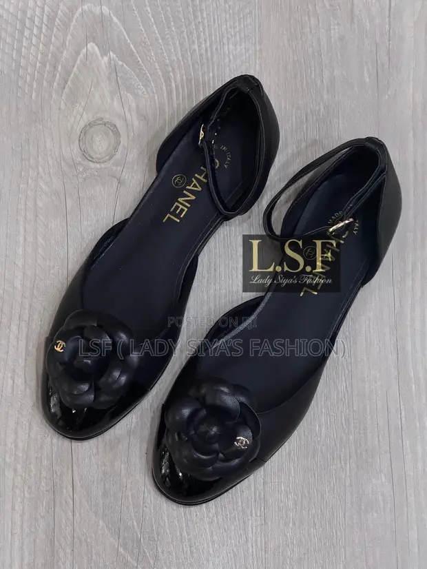 Chanel Flats - Multicolor Leather Women's Shoes - 1