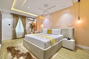 Luxury Spacious Studio Apartment with PS5, Indoor Pool - Lekki
