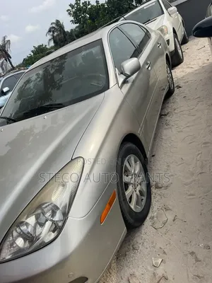 Lexus ES 330 2005 Silver - Accident Free