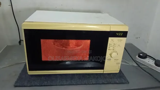 Akwatin Microwave Mai Saukin Kuɗi - Fari - 1