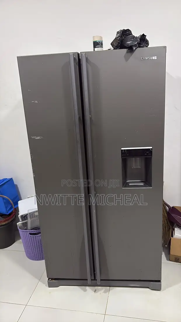 Samsung Double Door Refrigerator - 1
