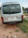Mazda E2000 Bus 2000 - 1