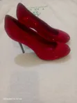 Akube Women's Shoes - Used - 5