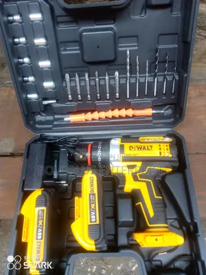 Dewalt 68V Injin Borin Mara Igwa (Sabon Abu)