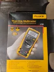 Fluke 179 True RMS Digital Multimeter with Temperature - 4