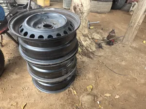 4 Used Toyota Camry R16 Iron Rims