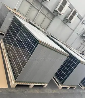 Canadian Solar Panel 650W Bifacial