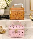 Bags 4 U Classic Handbag Mai Launuka Daban Daban - 1