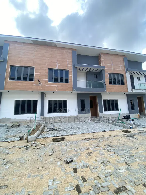 3-Bedroom Townhouse/Terrace a Sangotedo, Lagos - 1