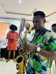 Kwararren Saxophonist don Bikin a Lagos - 1