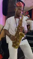 Kwararren Saxophonist don Bikin a Lagos - 2