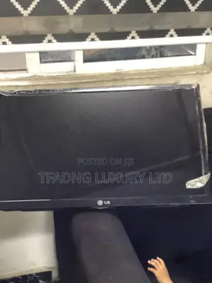 LG 32-inch LED TV