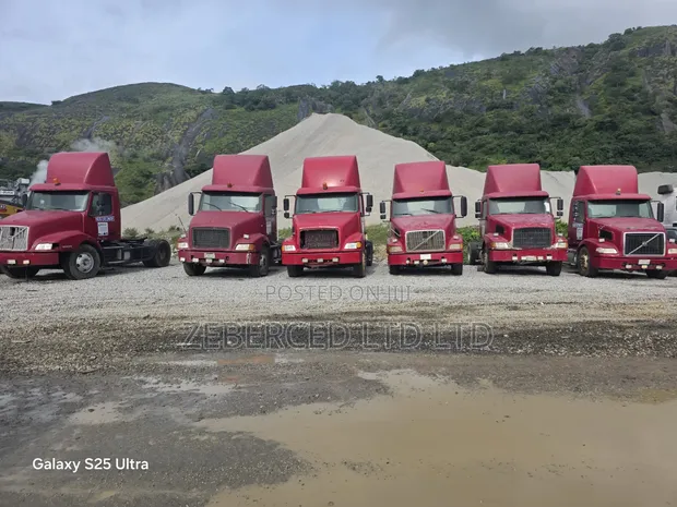 Volvo Truck Head - Na Kadan - 1