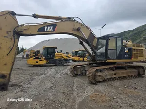 Caterpillar 349D2L Excavator