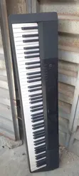 Casio CDP-120 Keyboard da aka yi amfani da shi - 3