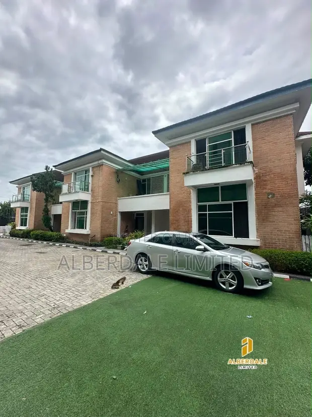 Duplex Mai Dakuna 3 Mai Hidima Da Kansa Don Sawa A Rana, Lekki Phase 1 - 1