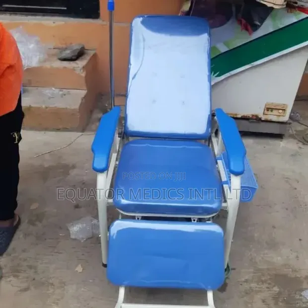 Medical Donor & Infusion Reclining Chair - 1