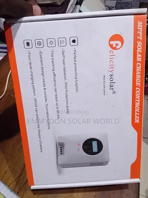 Felicity Solar MPPT Charge Controller 45A 12V-24V Touchscreen