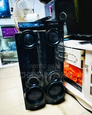 LG LHD675BG 1000W 4.2ch Gidan Wasan Kwaikwayo