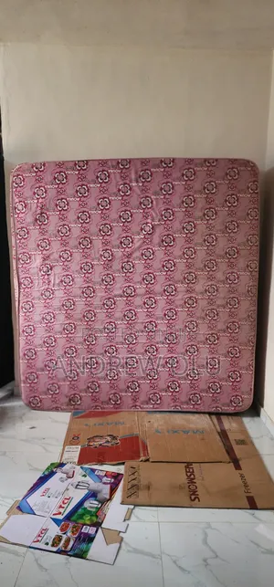 Mouka Foam Katifa 6x6 - An Yi Amfani Da Shi