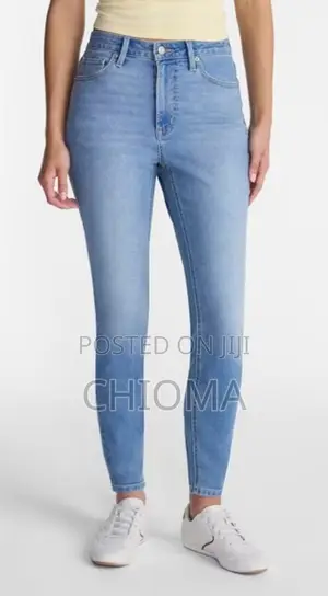No Boundaries Jeans masu Yan Mata masu Tsayi (US Size 1)