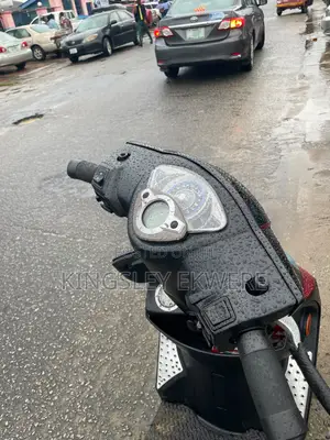Kymco Agility 125 Scooter 2022 Baki