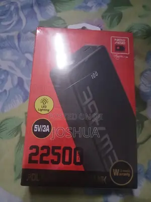 Sabon Age 22500mAh Power Bank da Fitilar LED & Nuni na Dijital