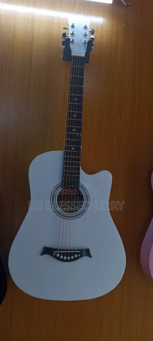 Yamaha Acoustic Guitar - Brand New