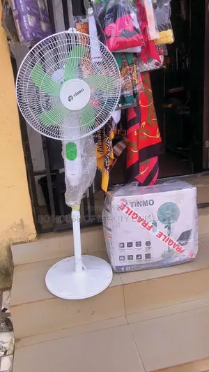 18-Inch Tinmo Solar Fan