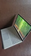 Microsoft Surface Laptop 2 - 14" - Core i7, 8GB RAM, 256GB SSD - 4