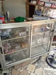 Used Show Glass Showcase - Aluminum, Adjustable Shelves - 2