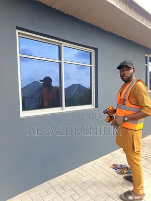 Aluminium Sliding Window with Fixed Net