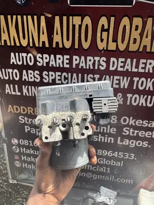Toyota RAV4 2013-2016 ABS Module Pump