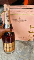 Moët & Chandon Champagne - 1
