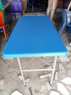 4ft Foldable Restaurant & Events Table