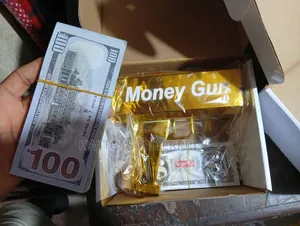 Party Money Gun - Gold