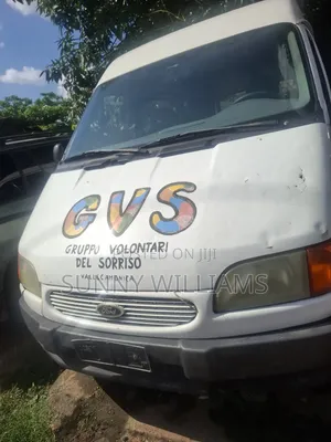 Ford Transit 2000 White