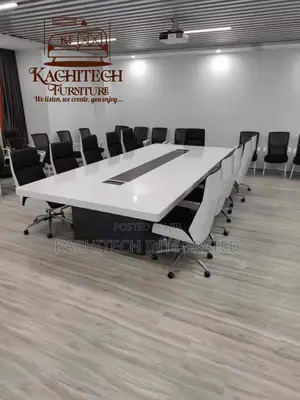 Babban Gloss Conference Table - Fari