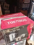 Tornado Aluminium Pots Set (8pcs) - 2