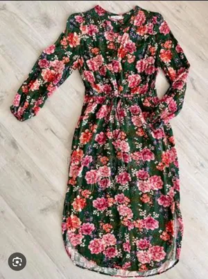 UK Thrift Floral Midi Dress