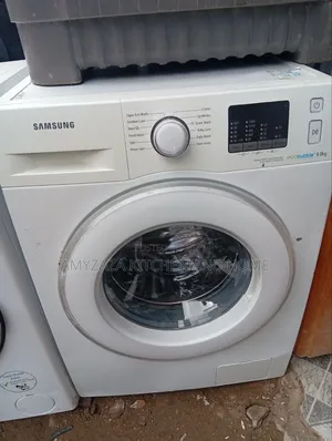 Samsung 8kg Automatic Washing Machine (UK Amfani)