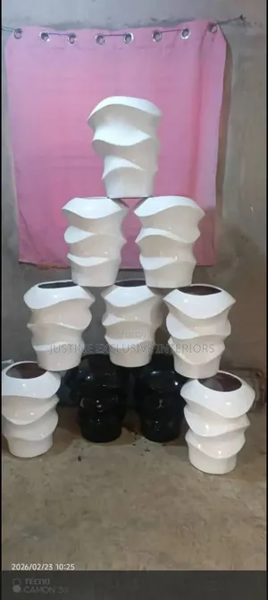 Wave Vase Flower - Sabon Abu