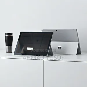 Microsoft Surface Pro 5 Laptop 8GB RAM, 256GB SSD