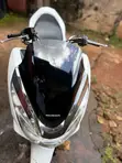 Honda Scooter 2017 White - 1