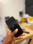 Apple iPhone XR 64GB Orange - 2