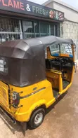 TVS Tricycle 2022 Yellow - 3