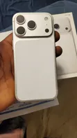 Apple iPhone 17 Pro 256GB White (Cracked Screen) - 2